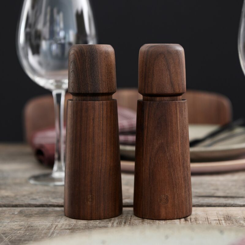 Stockholm salt- eller pepparkvarn, 17 cm, valnöt