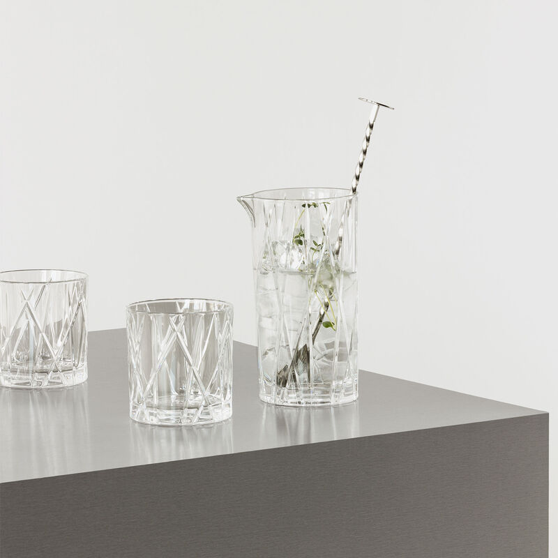 City-mikserikannu baarilusikalla