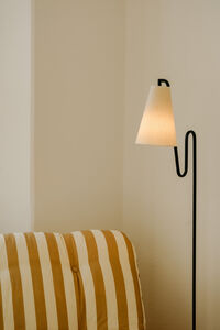 Lou podna lampa Exclusive x Andrea Glad, bijeli bukle/crna