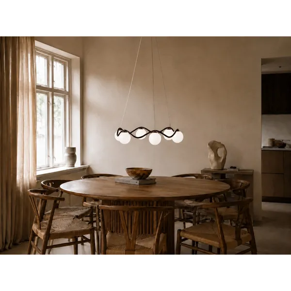 Circle of Life lysekrone Ø91cm/Ø15cm globes opalglas/messing med patina