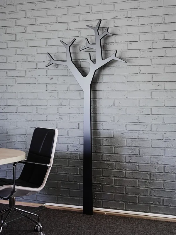 Tree Knaggrekke H134 Sort