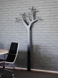 Tree Knaggrekke H194 Sort