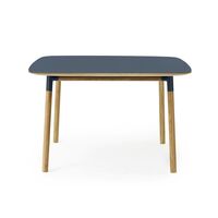 Form Dining Table 120 x 120 cm Blue/ Oak