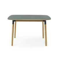 Form Dining Table 120 x 120 cm Green/ Oak