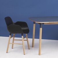 Form Esstisch 95 x 200 cm Schwarz/Eiche