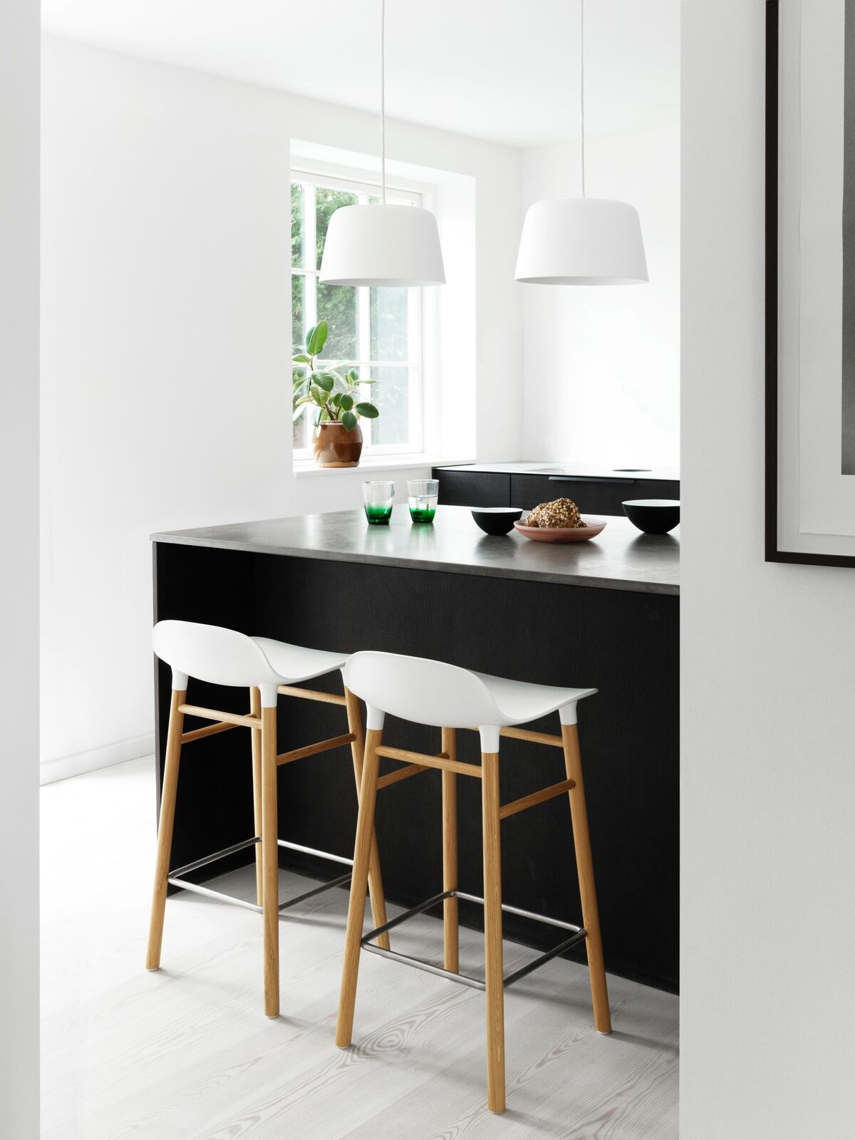 Form Barkrakk H65 cm Hvit/Eik
