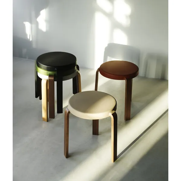 Tap Stool Oak/ Black