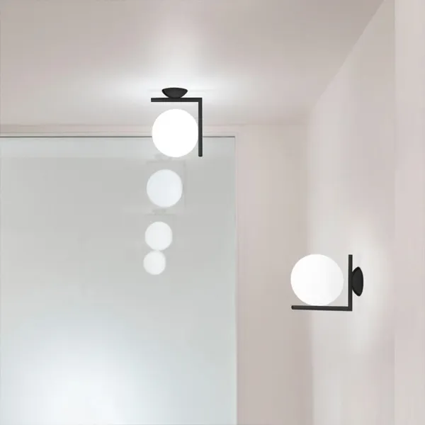 IC C/W 1 Wall Lamp Brass