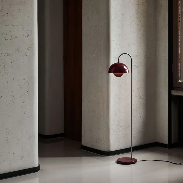 Flowerpot VP12 Stehleuchte Dark Plum