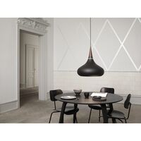 Orient P2 Pendelleuchte Schwarz