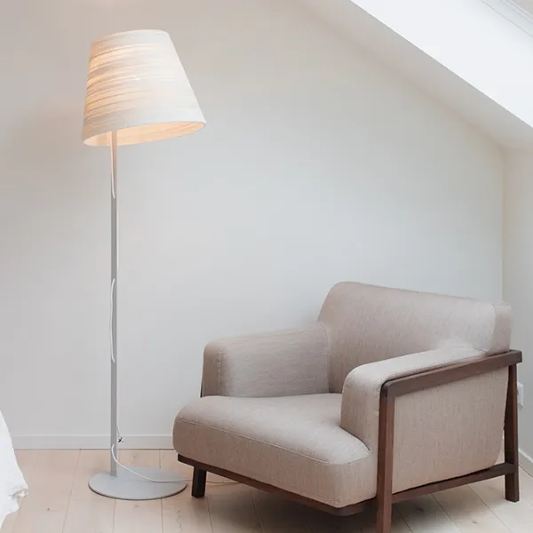 Scraplight Tilt Gulvlampe Hvid