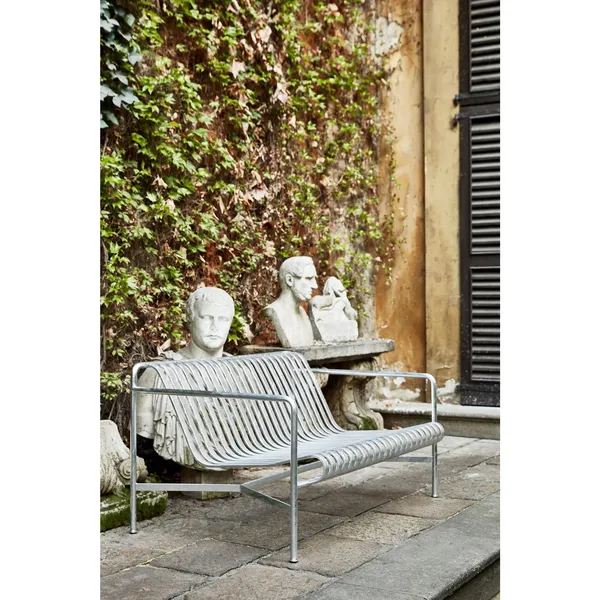 Palissade Lounge Sofa Sky Gray