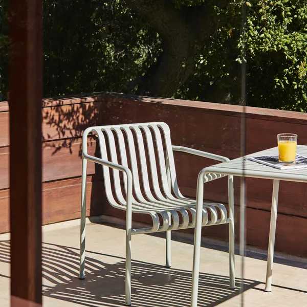 Palissade Table L82.5 Sky Gray