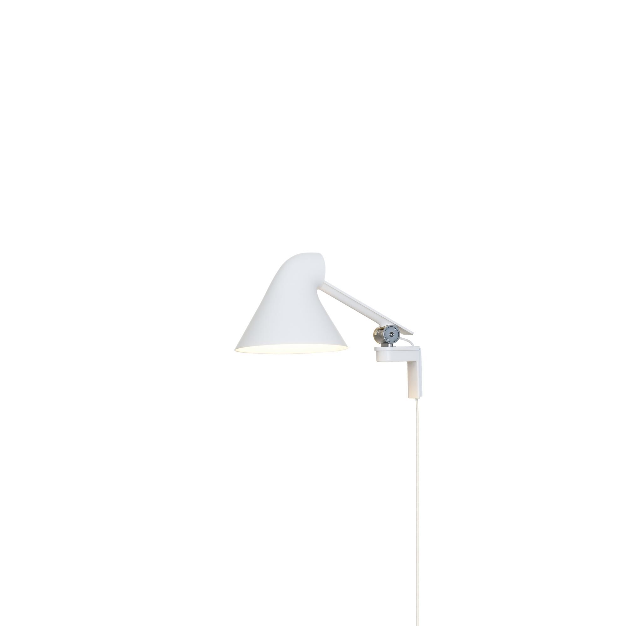 NJP V&auml;gglampa Kort Arm 2700K Vit