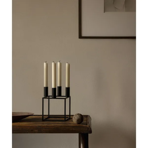 Kubus 4 Lysestaker Sort