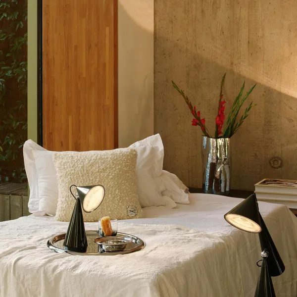 Pose Portable Lamp Kelp