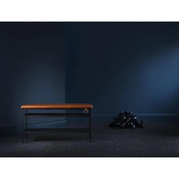 Nancy Benk Sort/Konjakk