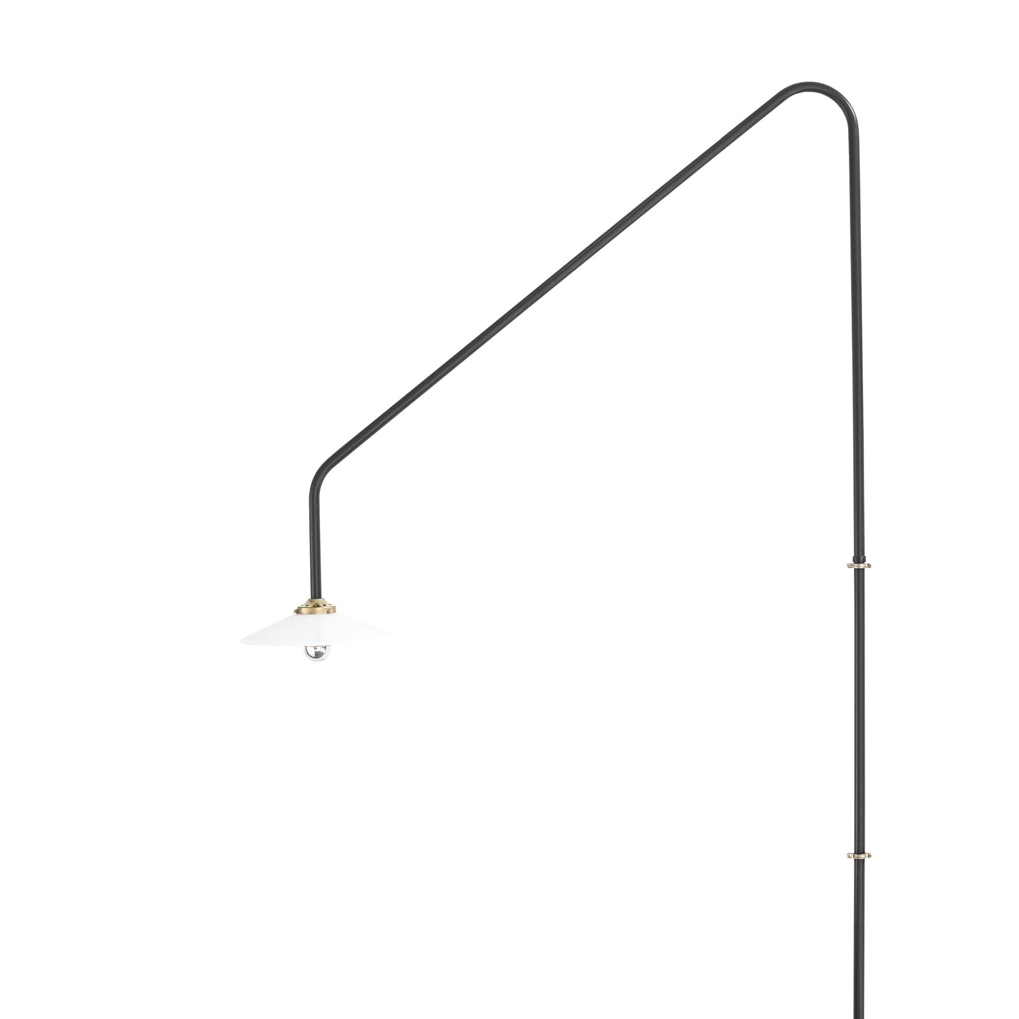 H&auml;nglampa N&deg;4 V&auml;gglampa Svart