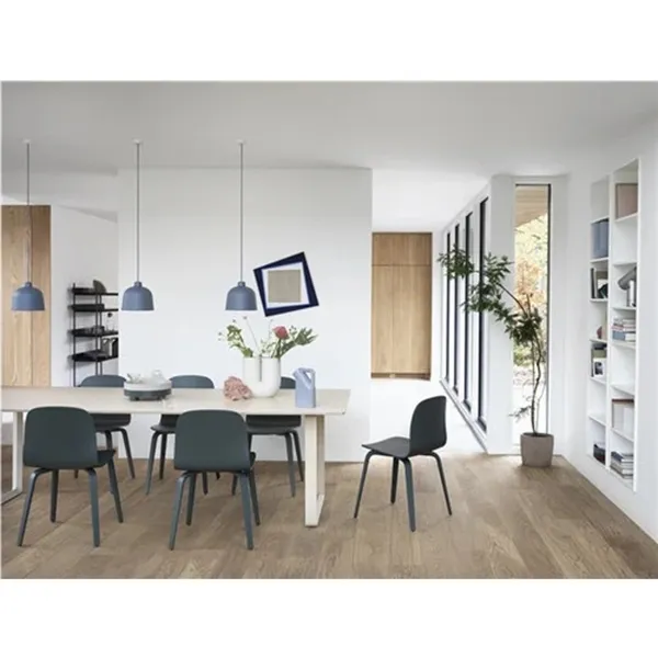 Fiber Dining Chair w. Wood Base White/ Oak