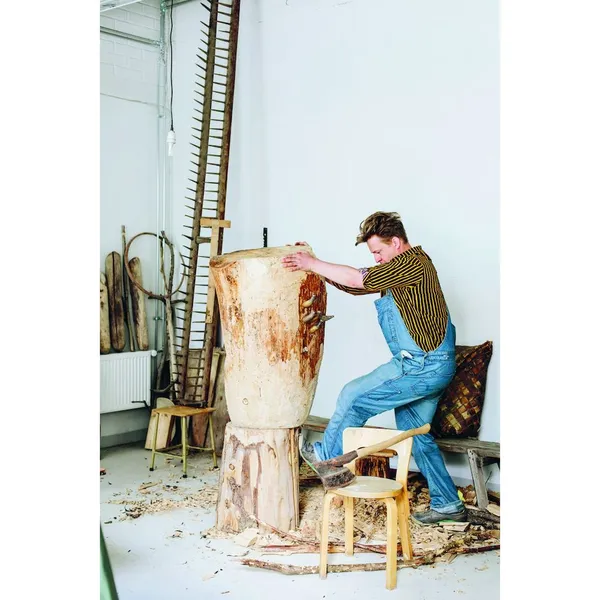 66 Dining Chair Birch/ Black Linoleum