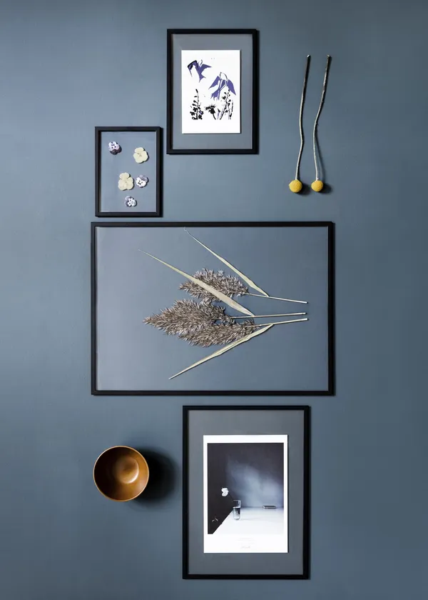 Frame A2 Black