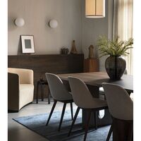 TR Vegglampe Sort Matt Opalglass