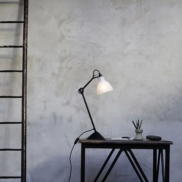 N205 Table Lamp Matt & White