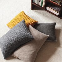 AJ Vertigo Pillow Light Grijs