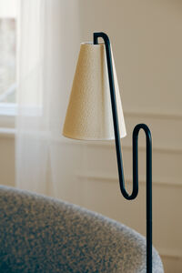 Lou podna lampa Exclusive x Andrea Glad, bijeli bukle/crna
