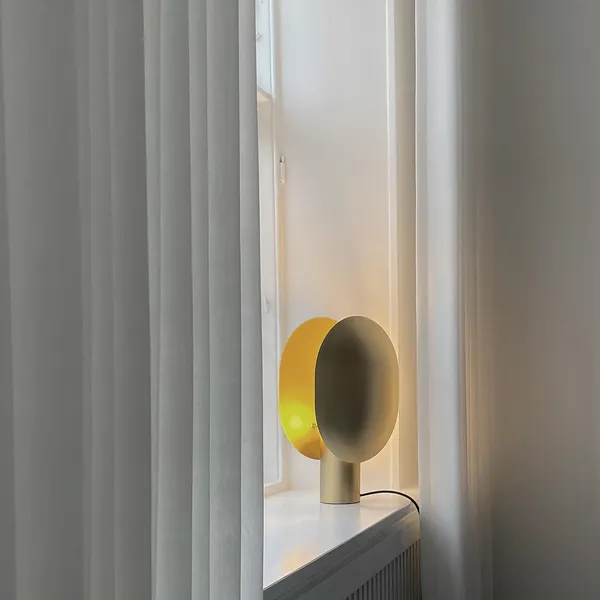 Clam Table Lamp Brass