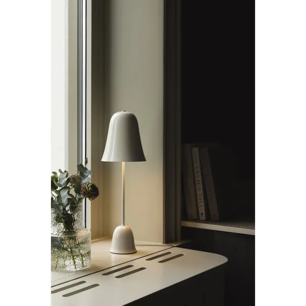 Blåklockan 16 Bordlampe Elfenbenshvid