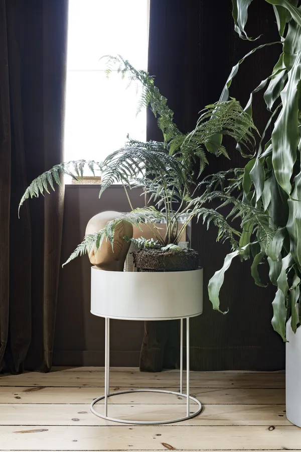 Plant Box Rund Sort