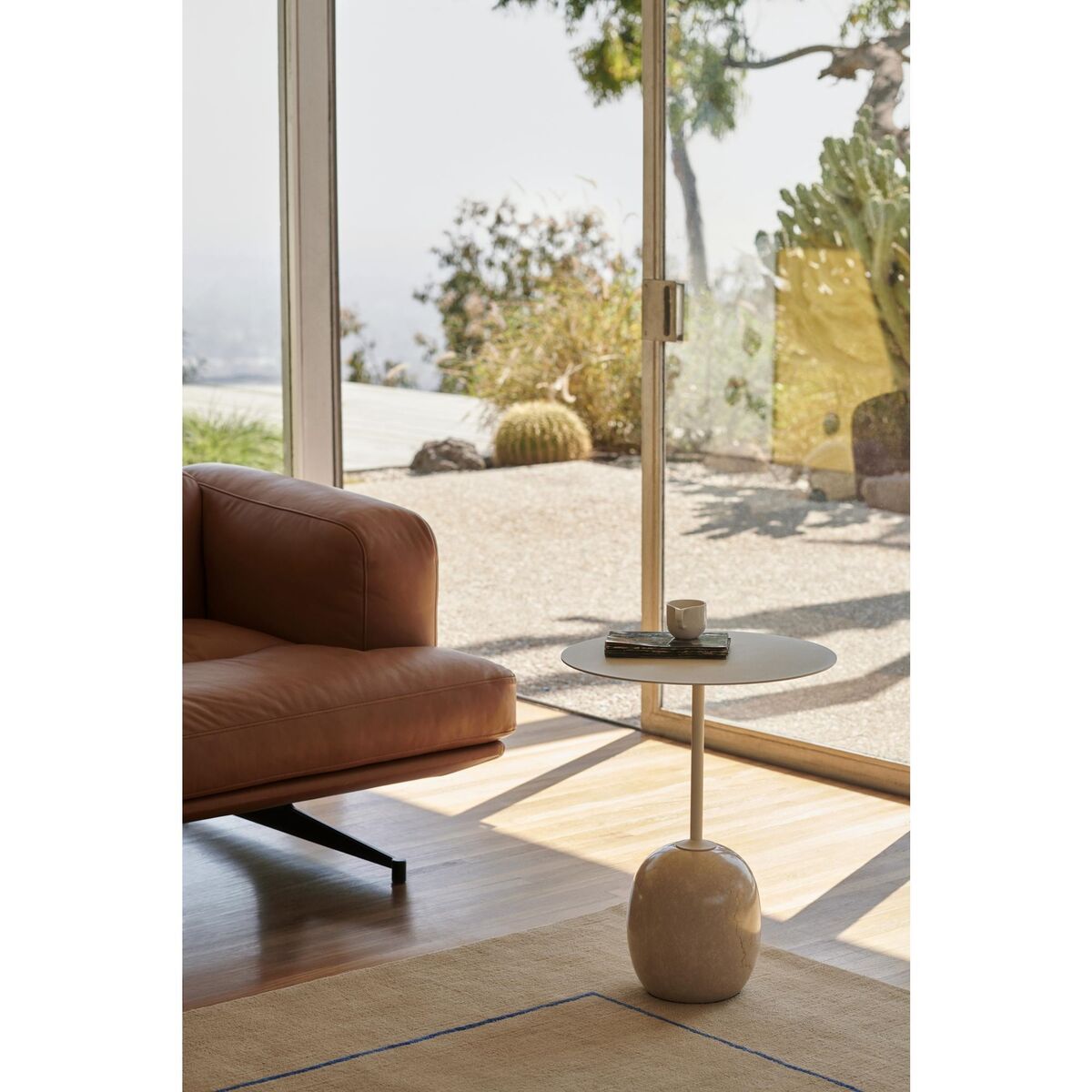 Lato LN8 Coffee Table Warm Black/ Emparador Marble