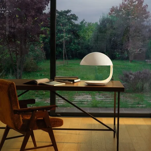 Cobra Table Lamp White