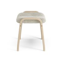 Lamino Footstool Lacquered Beech/Moonlight/Sheepskin