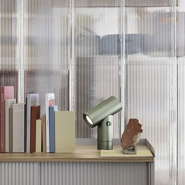 Beam Table Lamp Black