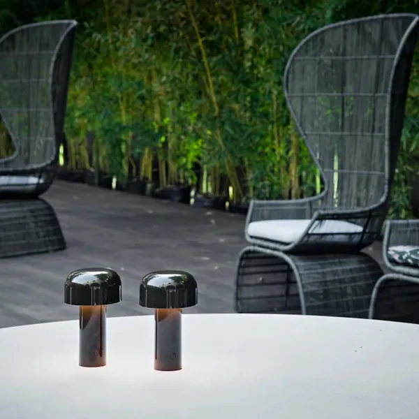 Bellhop Batterie- Tischlampe Cioko