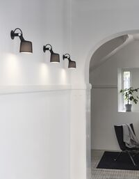 524 Wall Spot Black
