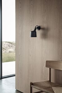 524 Wall Spot Black