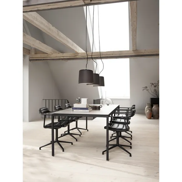 526 Pendel Sort Stor