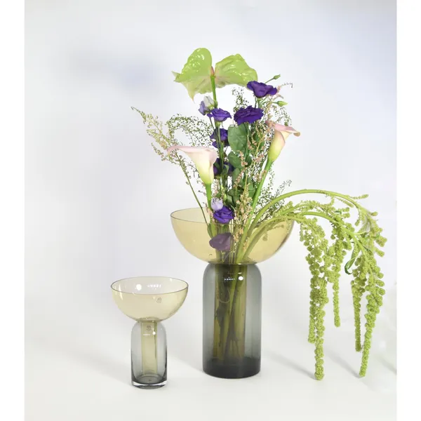 TORUS Vase H19 Sort/Forest