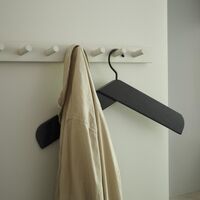 Skagerak Collar Hanger Oak Wood Black