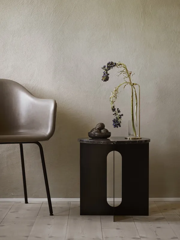 Androgyne Side Table Ø40 Black Steel