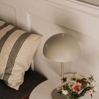 Icon Table Lamp Latte