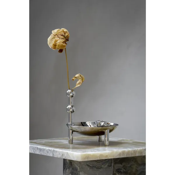 FABRIC Nagel Vase H10 Solid Brass