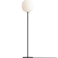 Lampada da Terra A Lantern M. Base Nero e Vetro Opale Bianco