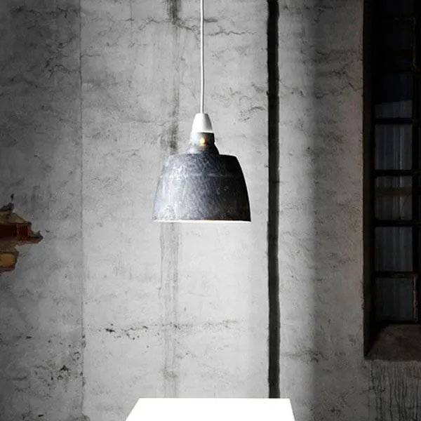 Hang On Honey Geoxideerde Aluminium Hanglamp