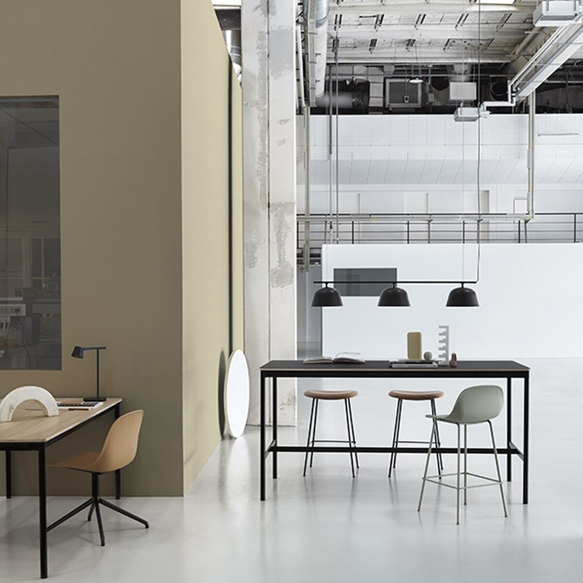 Ambit Rail Pendelleuchte Taupe