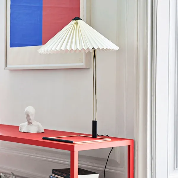 Matin Table Lamp Medium White