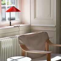 Matin Table Lamp Medium Red